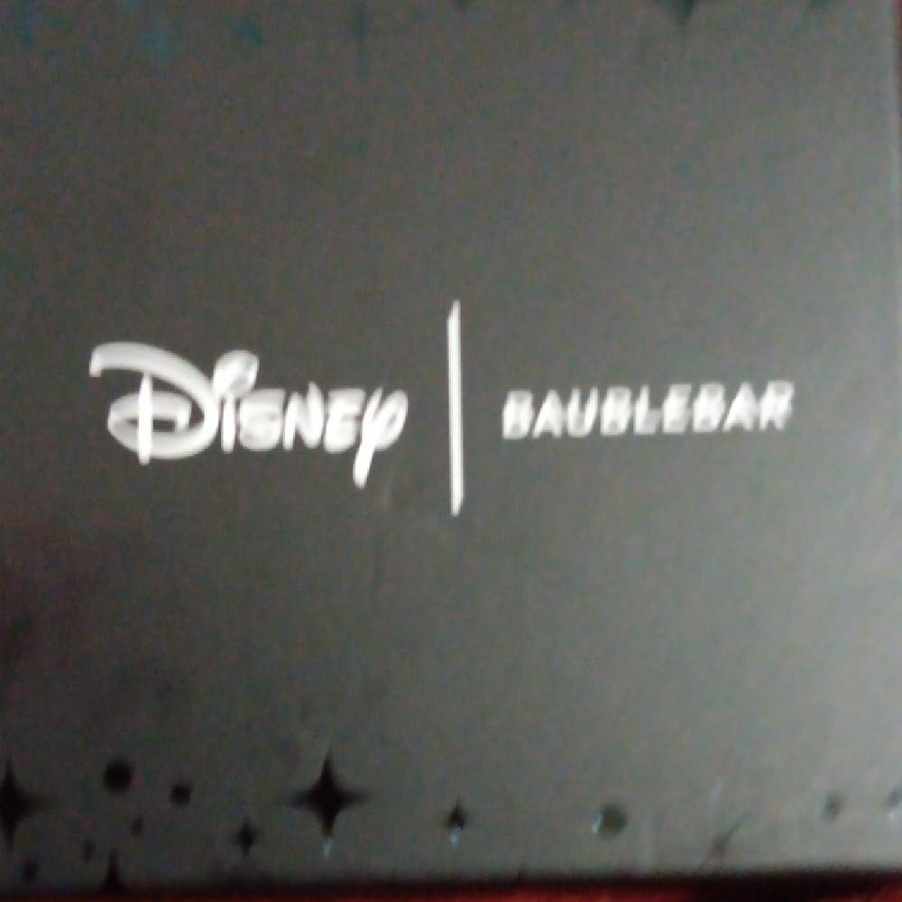 BaubleBar x Disney Evil Queen Earrings - Picture 2 of 3